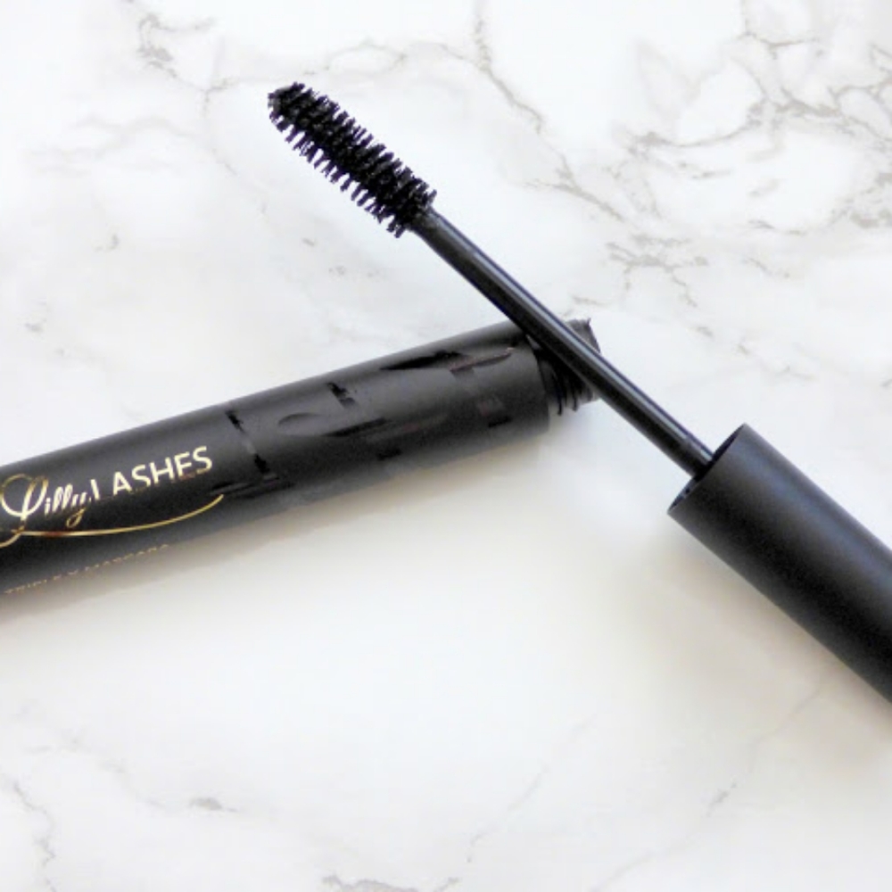 🖤 Lily Lashes Triple X Mascara